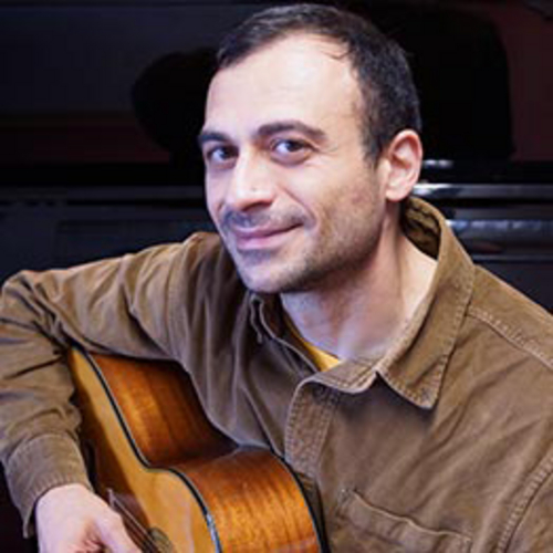 Davit Drambyan, Lehrer für Gitarre
